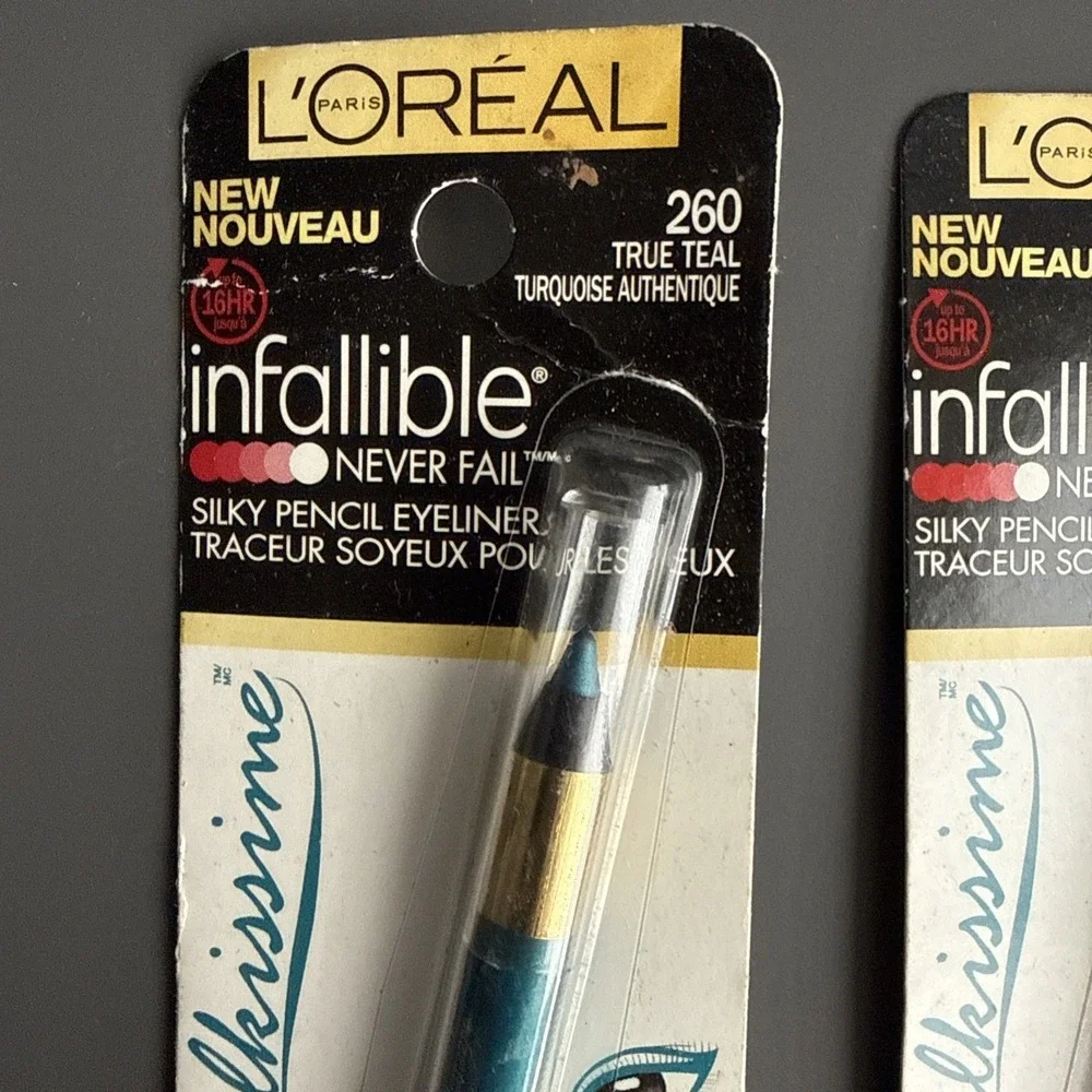 Lot X 2 L'Oréal Paris Infallible Silkissime Pencil Eyeliner 260 True Teal Need